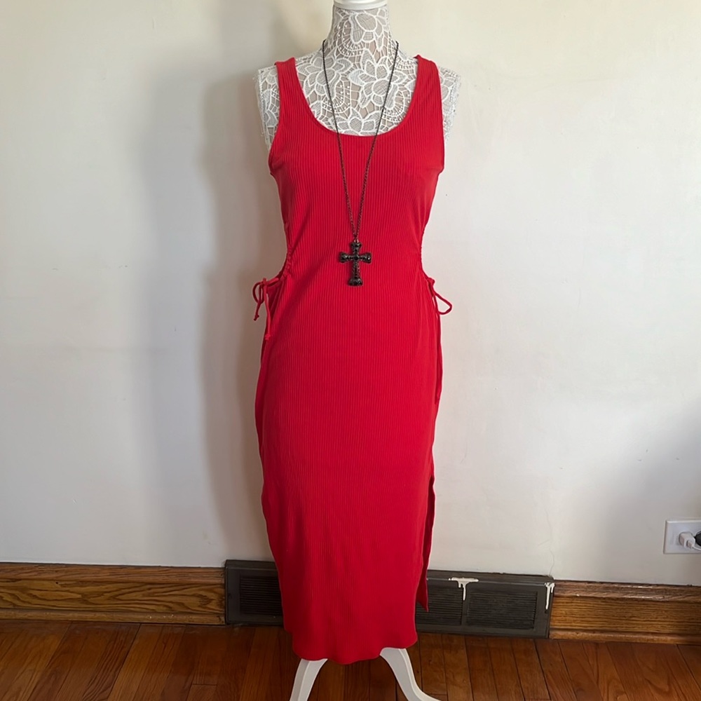 Red Summer MIDI Dress